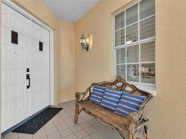 2000 Royal Marco Way #2-607 — Photo 27