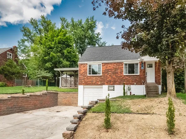 133 Oak Ave, Penn Hills, PA 15235