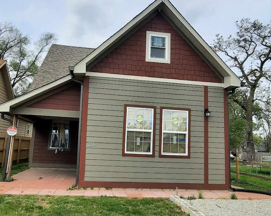 1st image of 2534 N Sherman Dr