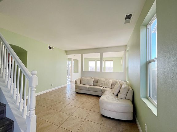 3rd image of 7013 Joy St