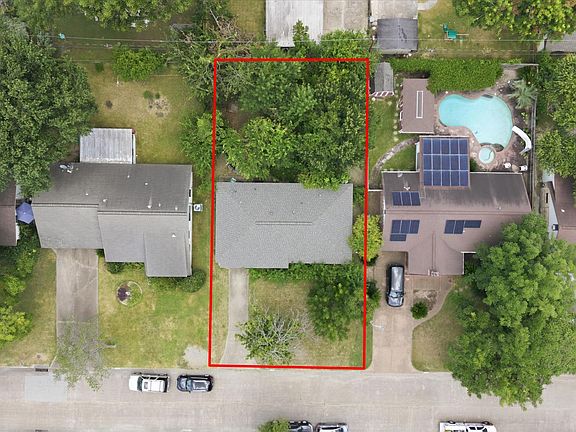 2nd image of 2202 Wilde Rock Way