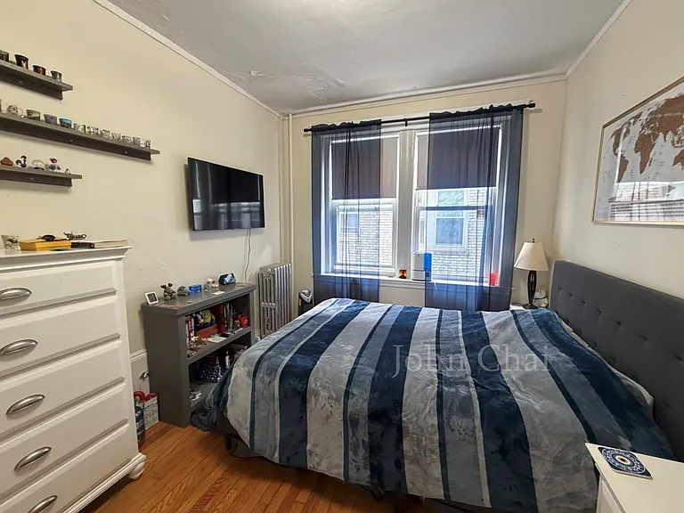 127 Sutherland Rd #K — Photo 25