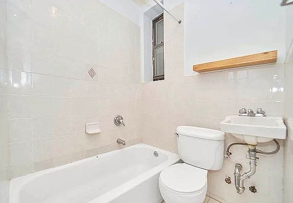 4th image of 608 Saint Nicholas Ave #2F