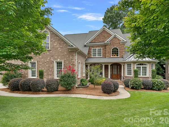 195 Birdie Dr, Stanley, NC 28164