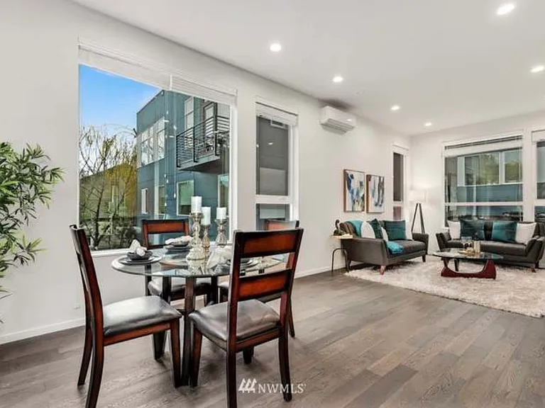 9734A Woodlawn Ave N #1 — Photo 5