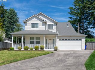 17437 SE Franklin Ct, Portland, OR 97236
