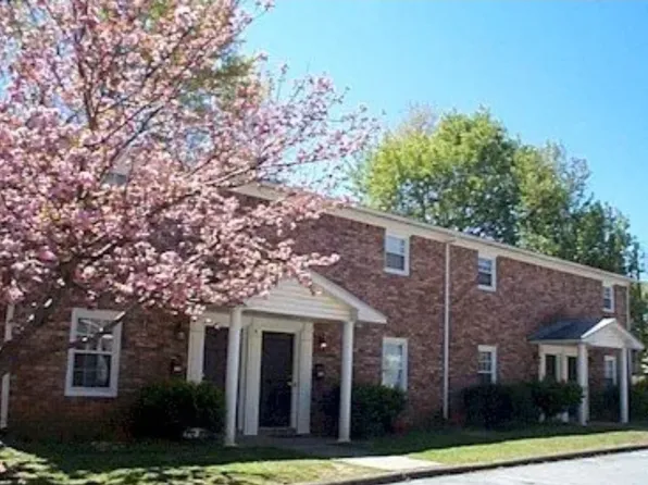 18-20 Powell Pl, Newnan, GA