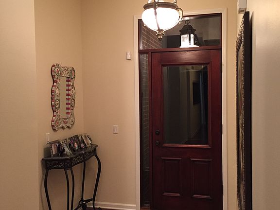 3rd image of 5545 Pembrooke Crossing Dr