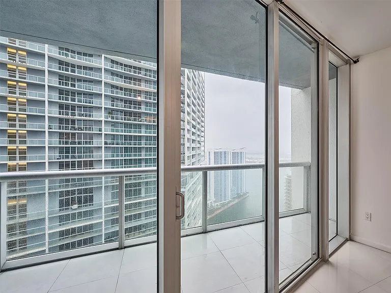 495 Brickell Ave #4506 — Photo 26