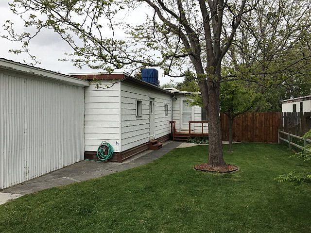 1st image of 745 Vassar Way