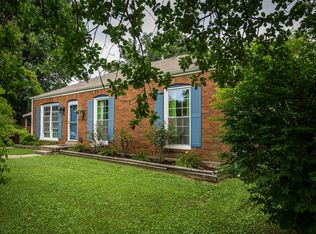 5303 Chenoweth Park Ln, Louisville, KY 40291