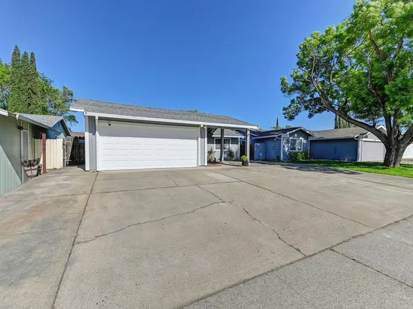 4970 Curve Wood Way, Sacramento, CA 95841