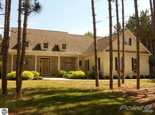 65 E Warsaw Ave, Mount Pleasant, MI 48858