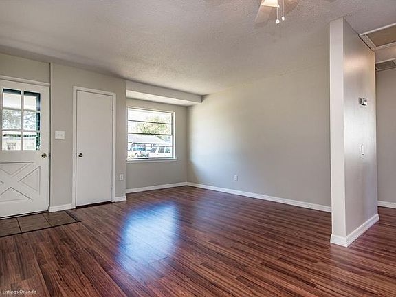 4th image of 319 Tennessee Ave