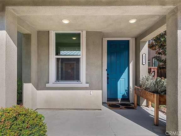 2nd image of 8826 Banyan Ave