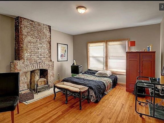 Home - Living Room 01
