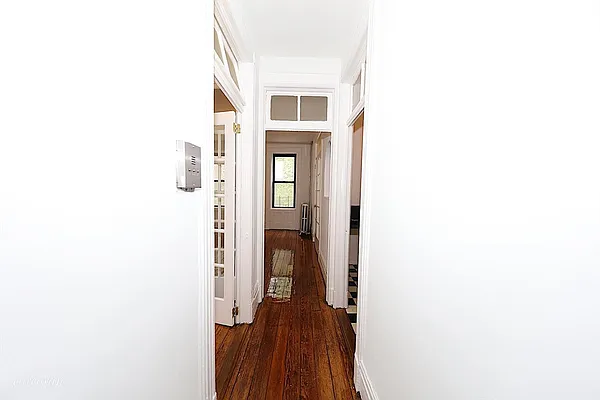 Rented by Corcoran | media 27