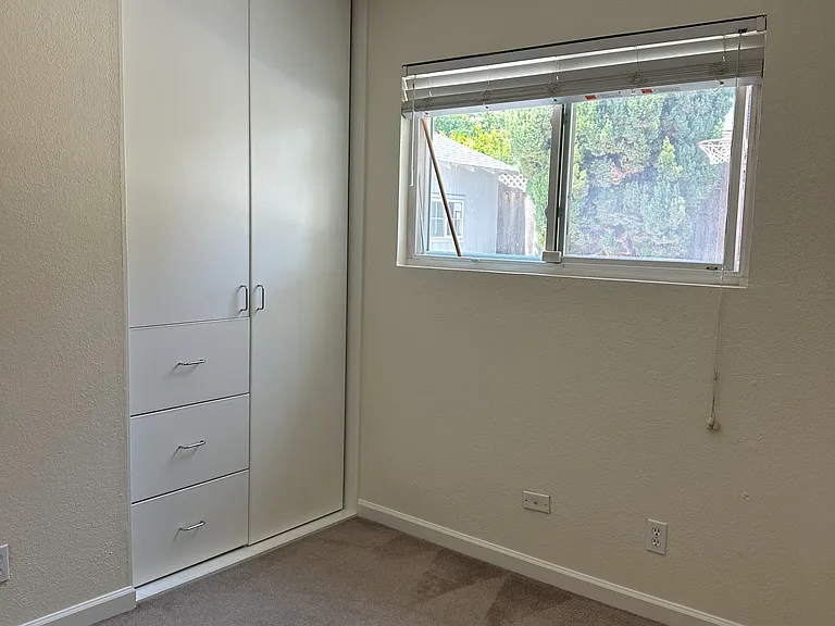 35264 Farnham Dr — Photo 20