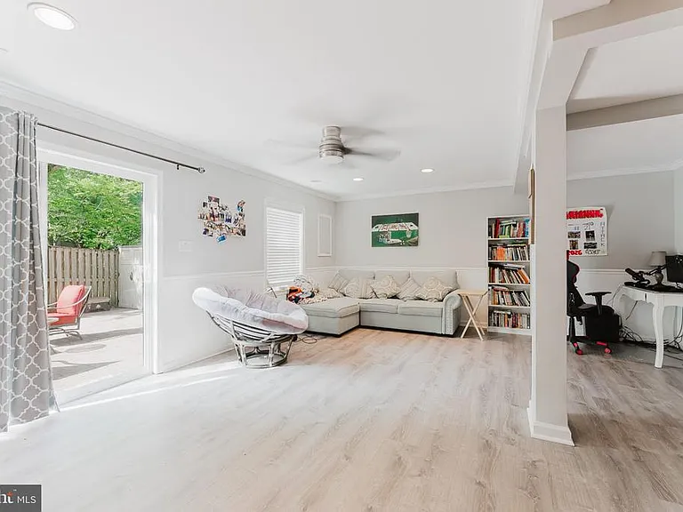 8001 Bethelen Woods Ln — Photo 18