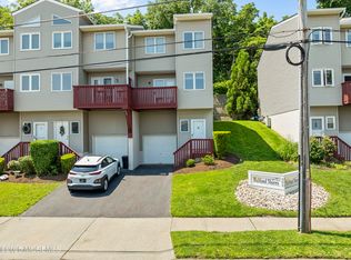 255 Shore Dr APT 8, Highlands, NJ 07732