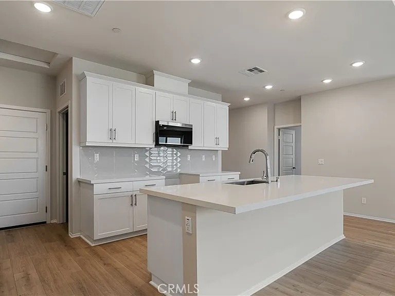 13925 Mesa View Dr — Photo 7