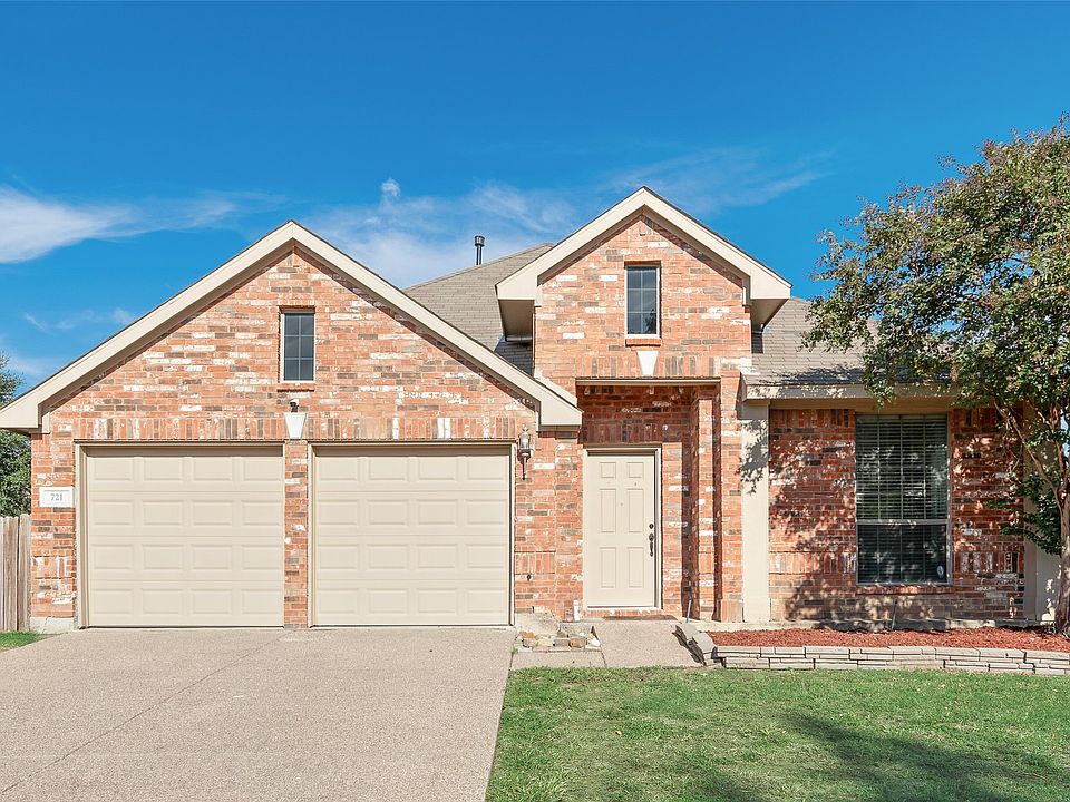 1st image of 721 Honeysuckle Way