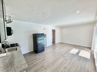 11720 Bellagio Rd APT 204, Los Angeles, CA 90049