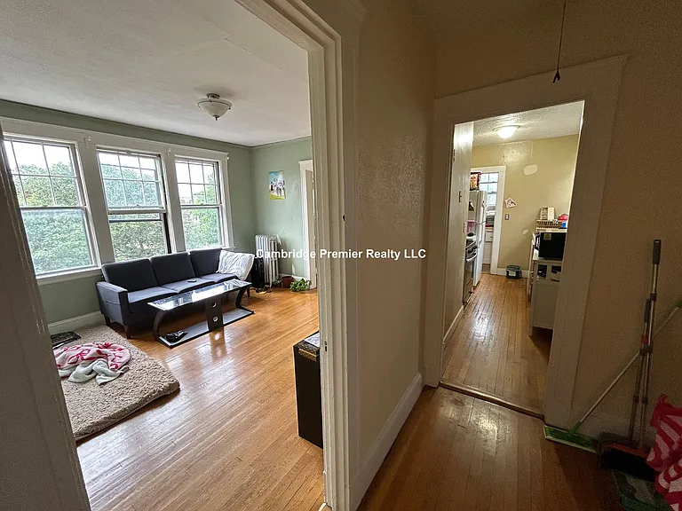 172 Norfolk St #2 — Photo 5