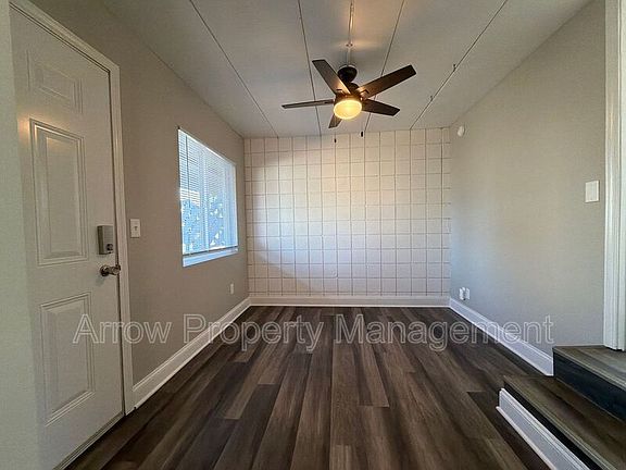 3rd image of 867 N 26th St Unit 203