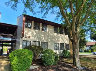 C4 Avon Dr, East Windsor, NJ 08520