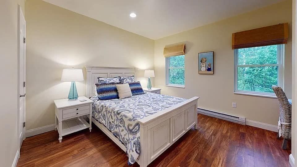 Bedroom #1