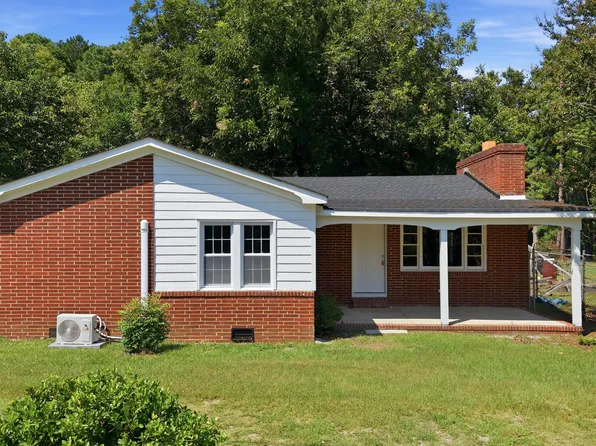 901 E Nash Street, Spring Hope, NC 27882