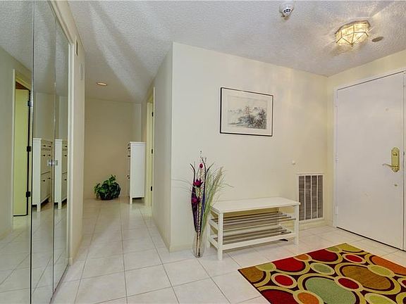 2nd image of 150 Belleview Blvd APT 304