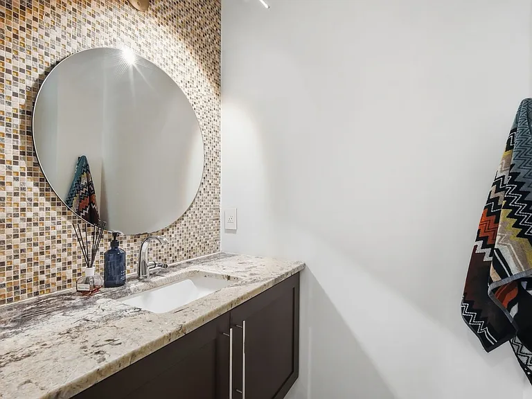 1465 Hillside Landing Dr — Photo 6