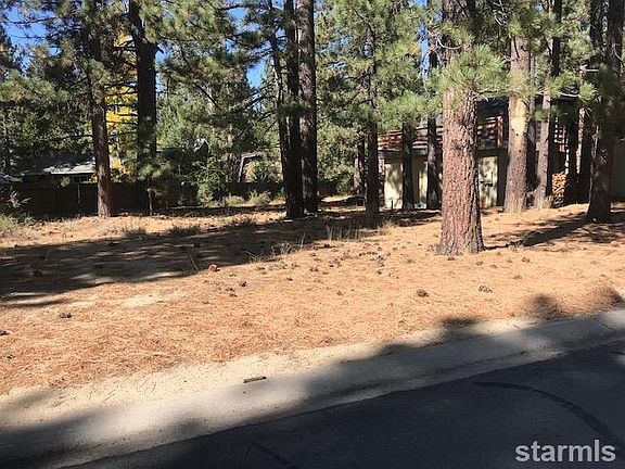 3rd image of 2934 Lakewood Cir