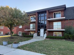 17006 Novak Dr APT 102, Hazel Crest, IL 60429