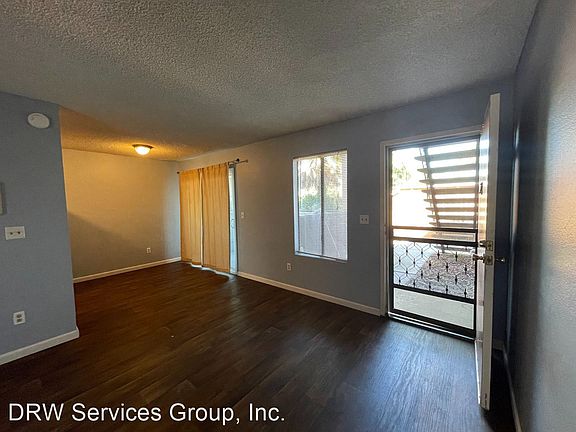 5th image of 81 4th Ave APT 3
