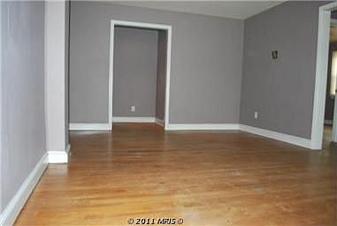 2nd image of 9859 Main St