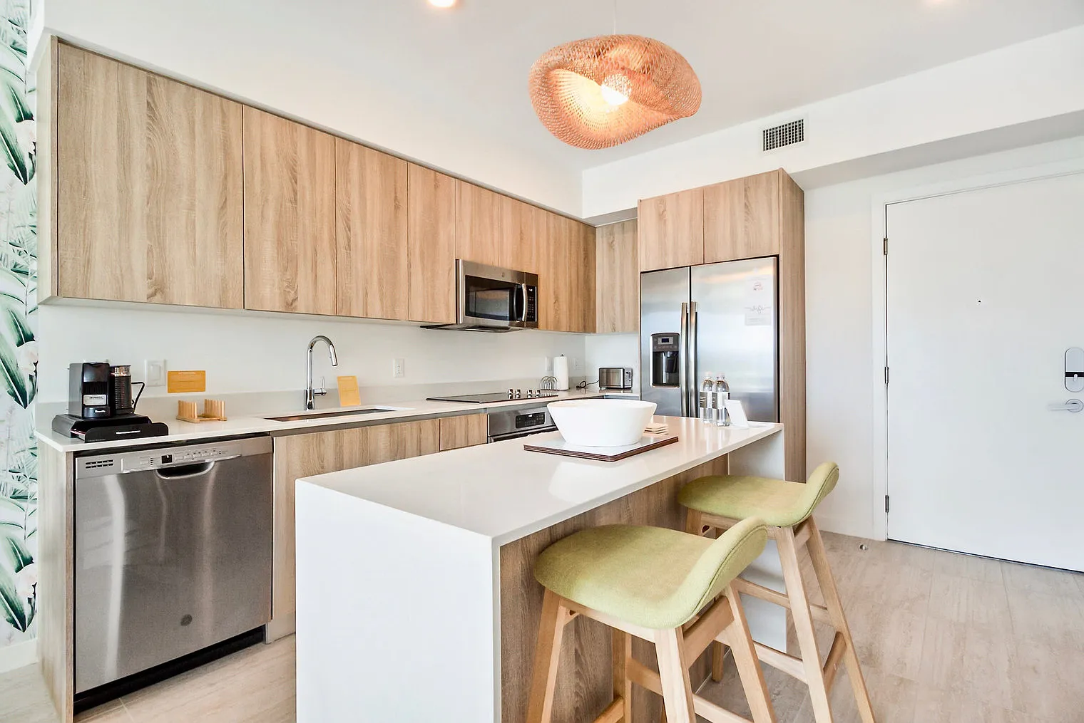 1 bed, 1.0 bath, $8,719 — Photo 4