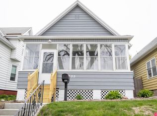 2225 S 11th St, Omaha, NE 68108
