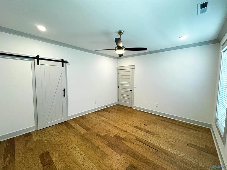 119 Bullpen Aly — Photo 21