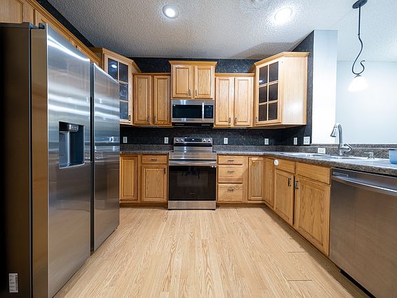 5th image of 3331 Cherry Ln Unit C
