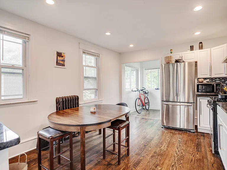 1309 W 24th St #2 — Photo 17