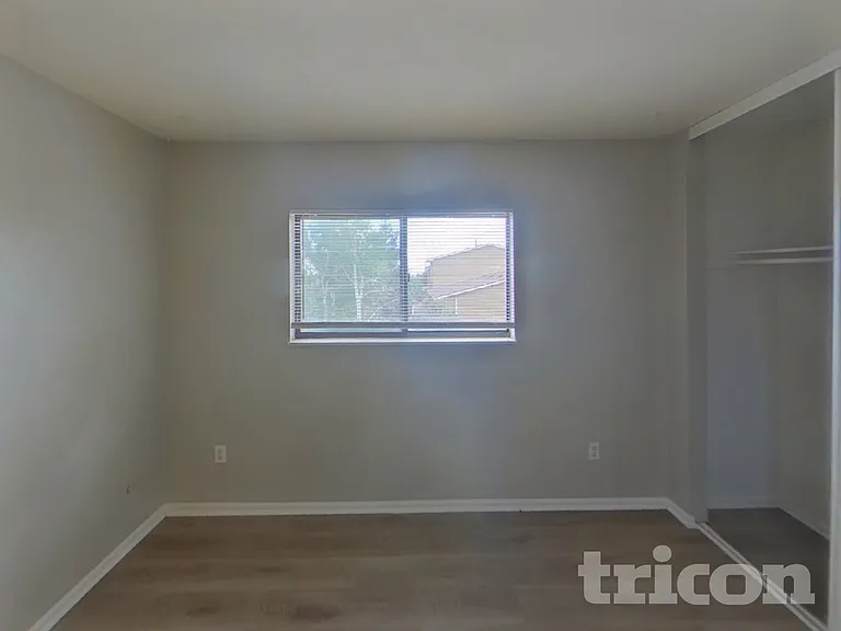 5518 Wilkerson Pass Dr — Photo 7