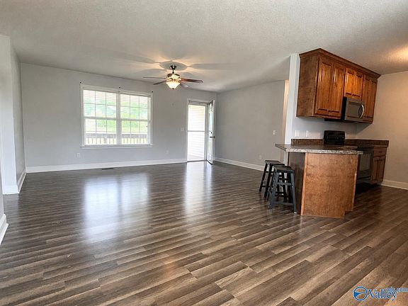 3rd image of 2179 Bearden Rd