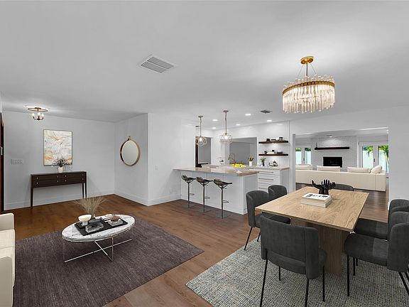 5th image of 2731 NE 40th Court