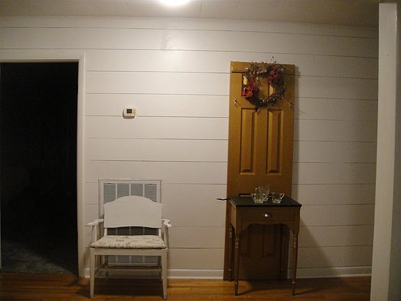 4th image of 308 S Warren St