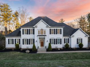 25 W Hills Dr, Avon, CT 06001