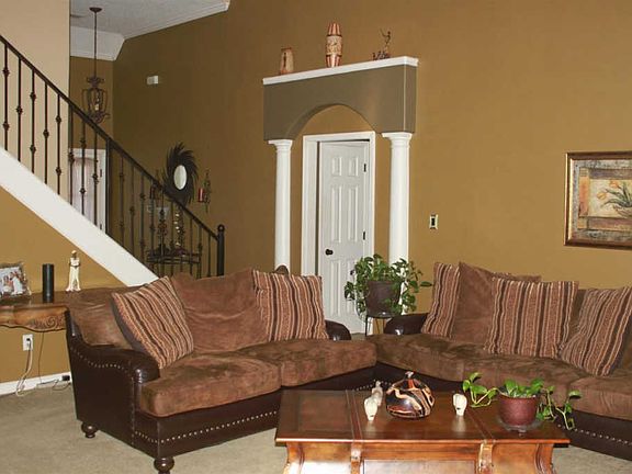 3rd image of 6469 Wells Grove Dr