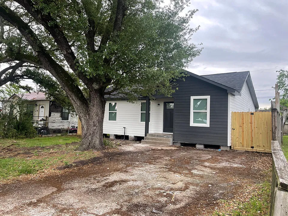 1316 14th St